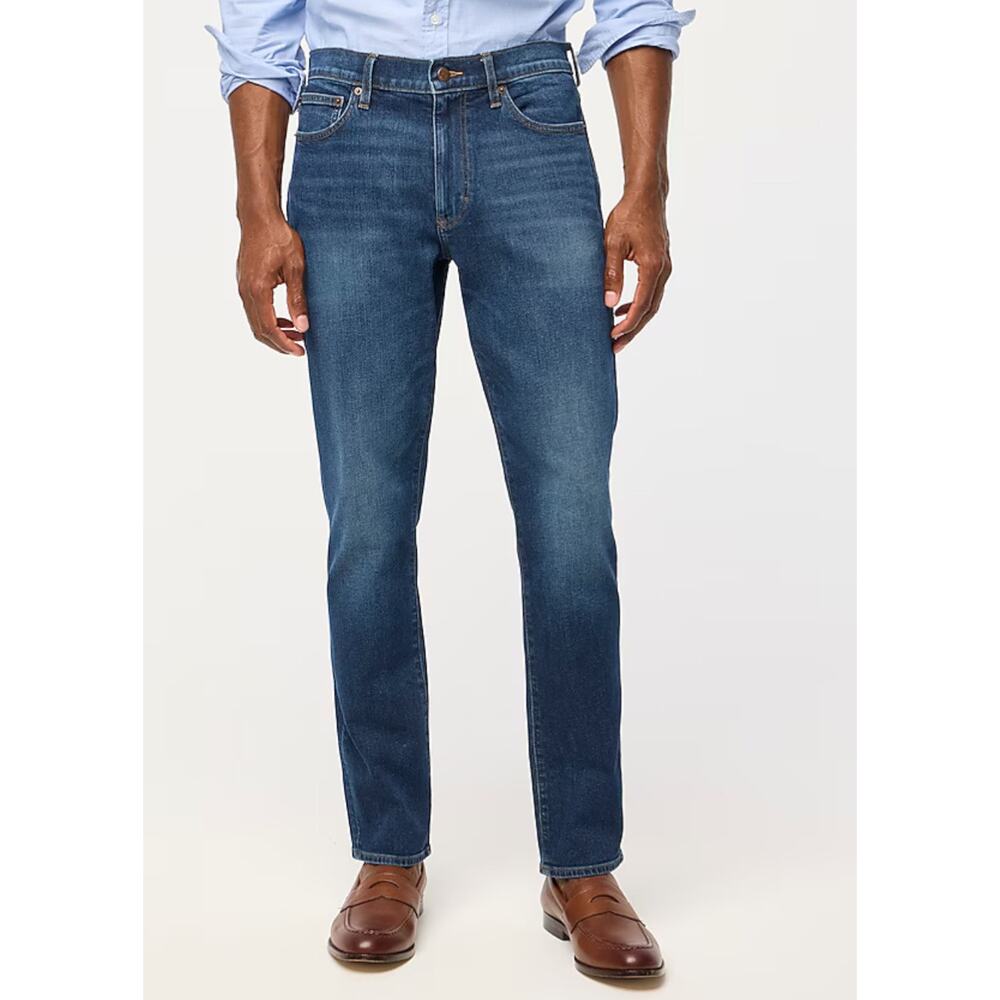 NWOT J.Crew Altheltic Slim Fit Jean In Signature Flex Dark Size 38x32